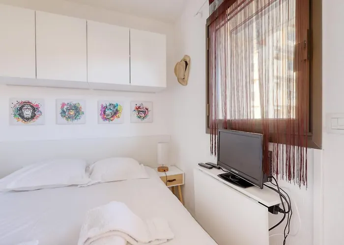 Lavandou - T2 In The Center - 200 M From The Sea Apartment Le Lavandou